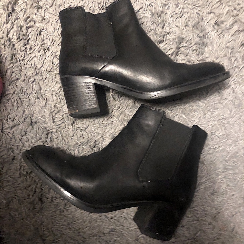 Clark’s Chelsea boots